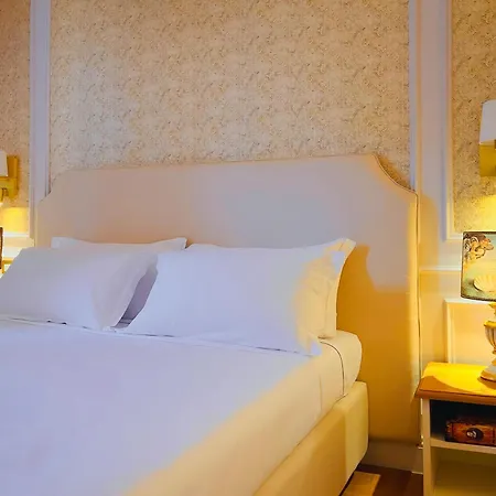 Relais Il Cestello מלון 3*