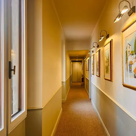 Hotell Relais Il Cestello 3*