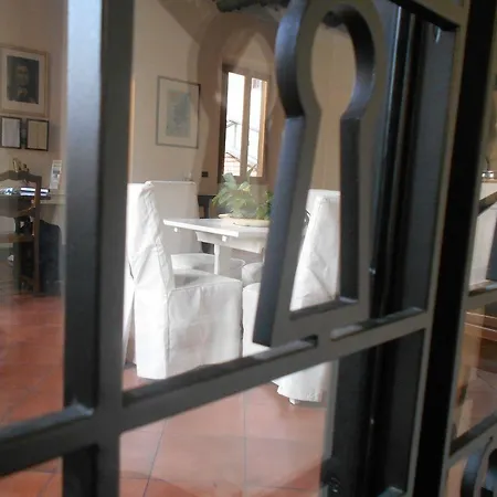 Hotell Relais Il Cestello 3*